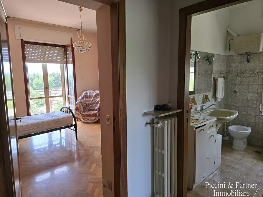 Immagine 41 di Pentalocale in vendita  in Via Pablo Neruda 2 a Corciano