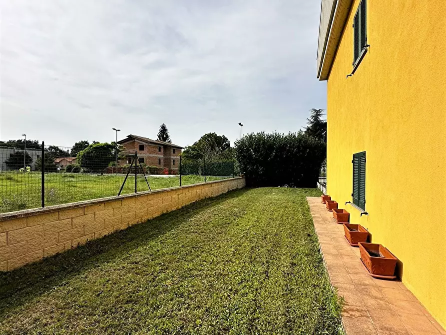 Immagine 40 di Villetta a schiera in vendita  in Via della Lavanda a Gubbio