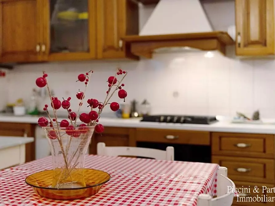 Immagine 5 di Trilocale in vendita  in Via Guani a Levanto