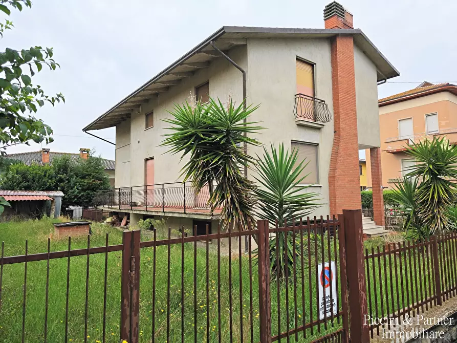 Immagine 2 di Casa indipendente in vendita  in Via Baldami 12/A a Magione
