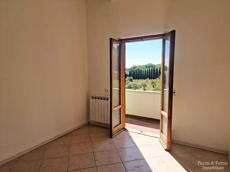 Immagine 36 di Pentalocale in vendita  in Via della Martinella 9A a Passignano Sul Trasimeno