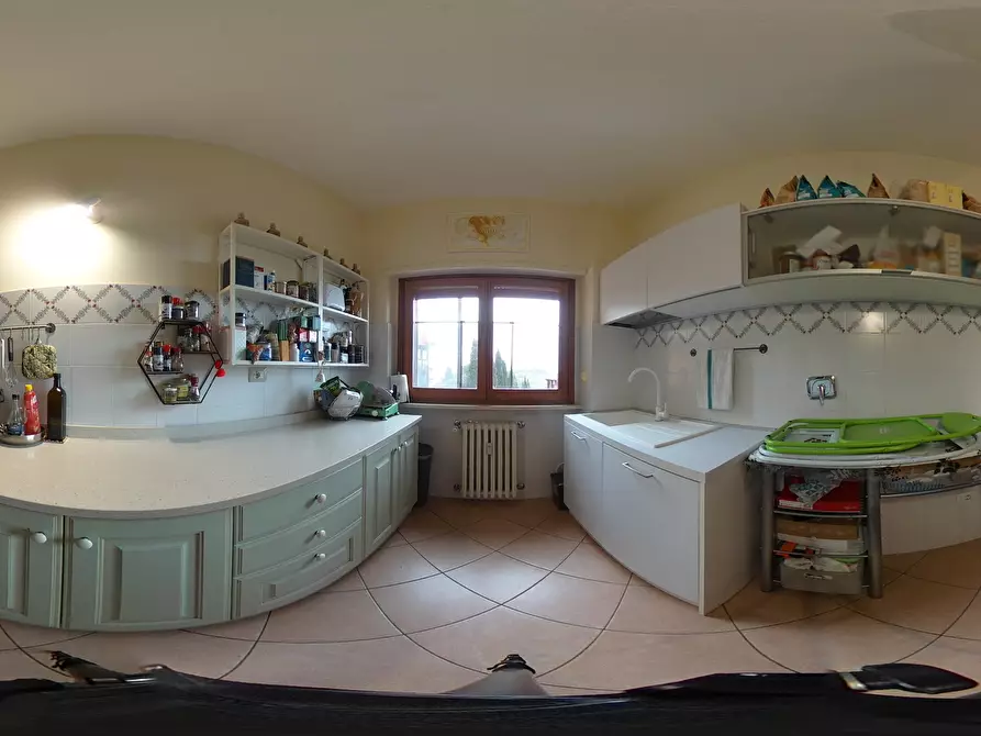 Immagine 59 di Pentalocale in vendita  in Via Frà Bevignate 14 a Perugia