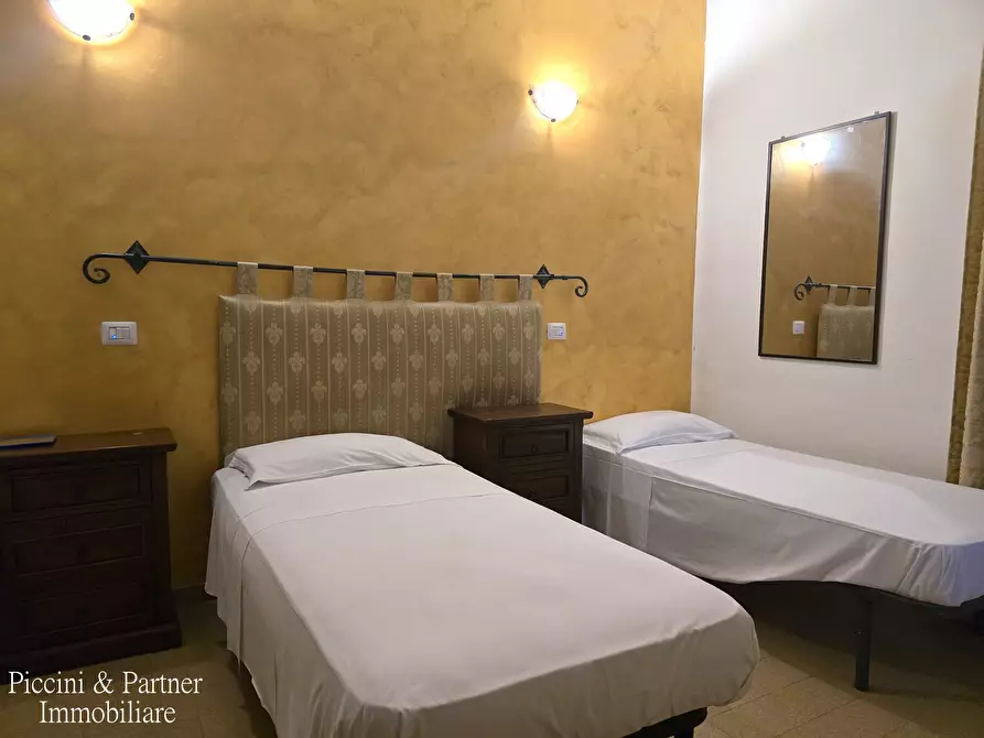 Immagine 39 di Albergo/B&B/Residence in vendita  in Via Chiesa Tonda a Trevi