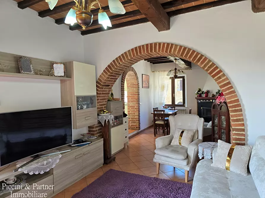 Immagine 33 di Terratetto in vendita  in Via Napoli a Castiglione Del Lago