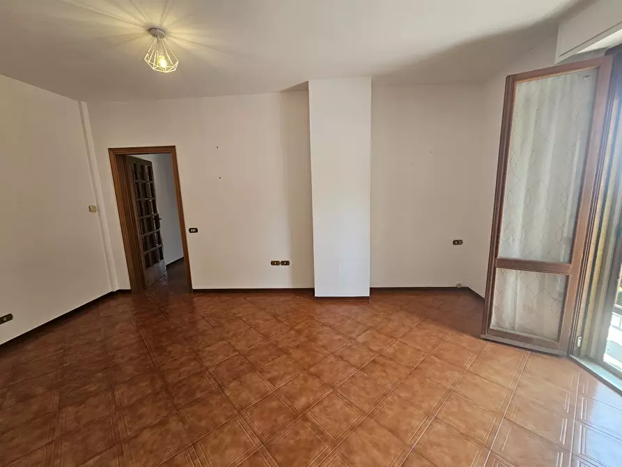 Immagine 8 di Quadrilocale in vendita  in Via Piero Gobetti 83 a Chiusi