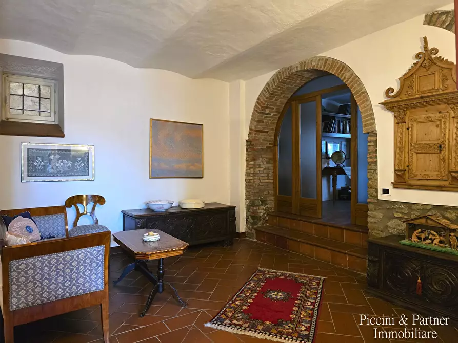 Immagine 17 di Rustico / casale in vendita  in Località Riccio 70A a Cortona