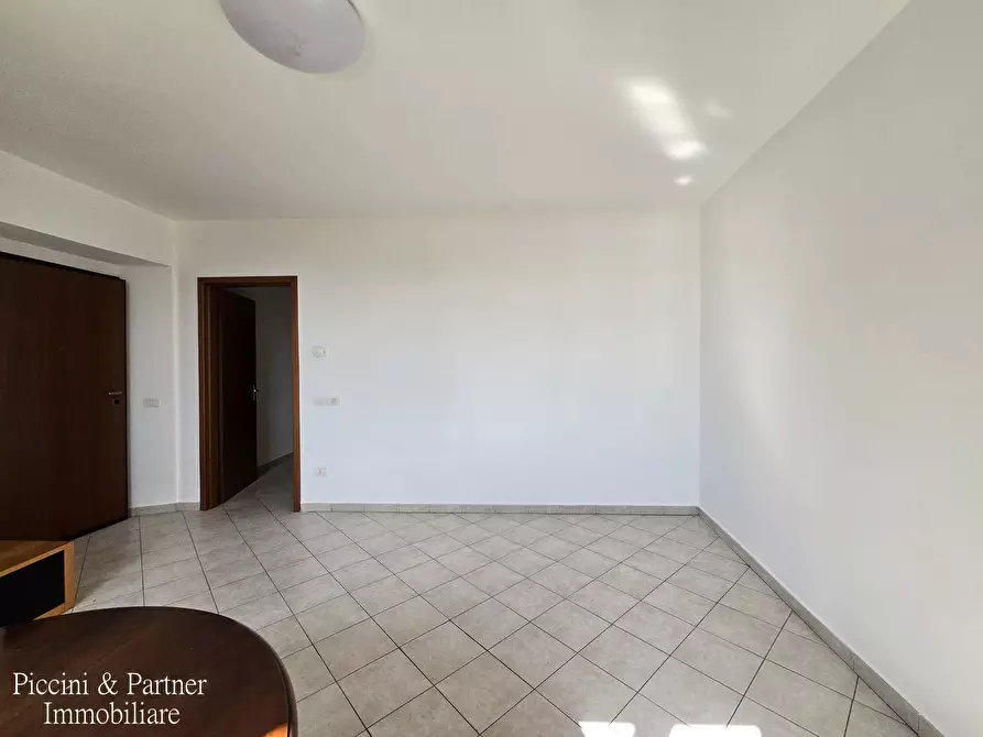Immagine 8 di Quadrilocale in vendita  in Via Bastiola 95 a Bastia Umbra