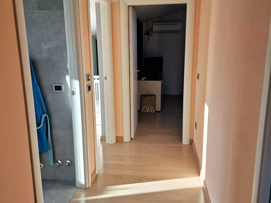 Immagine 36 di Pentalocale in vendita  in Via Madonna del Popolo a Perugia