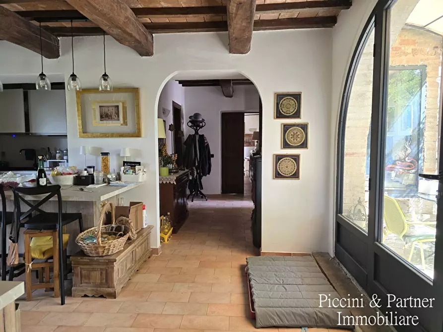 Immagine 25 di Rustico / casale in vendita  in Strada Ponte Resina - Monte Acutello 1 a Perugia