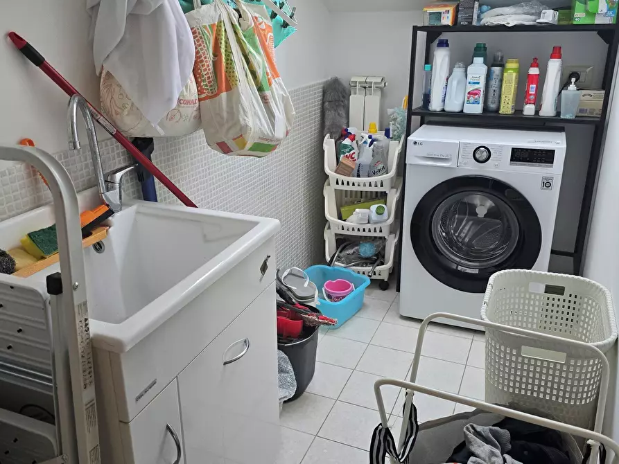 Immagine 51 di Pentalocale in vendita  in Via Ivano Fora 17 a Perugia