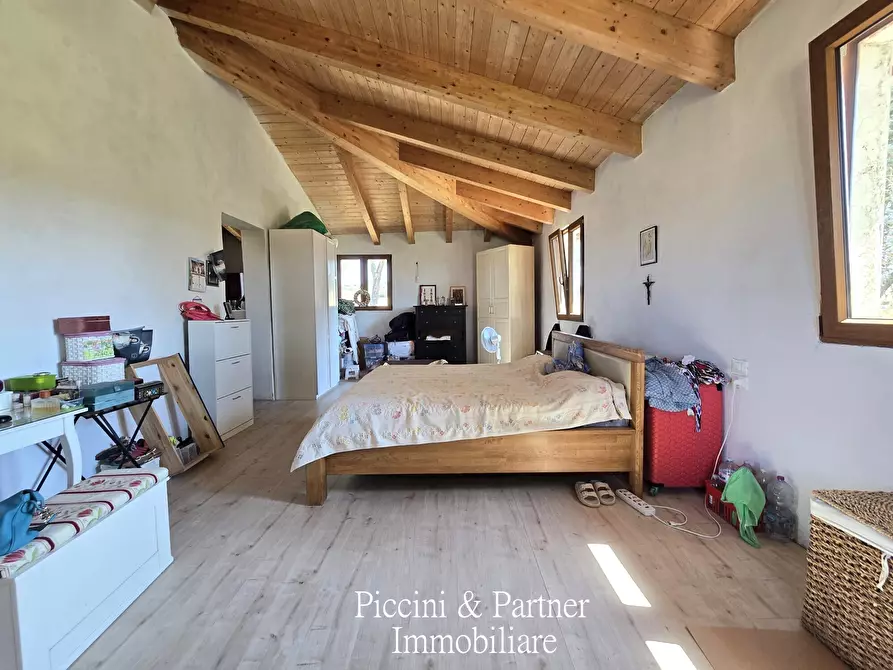 Immagine 36 di Rustico / casale in vendita  in Strada Settevalli 1157 a Perugia