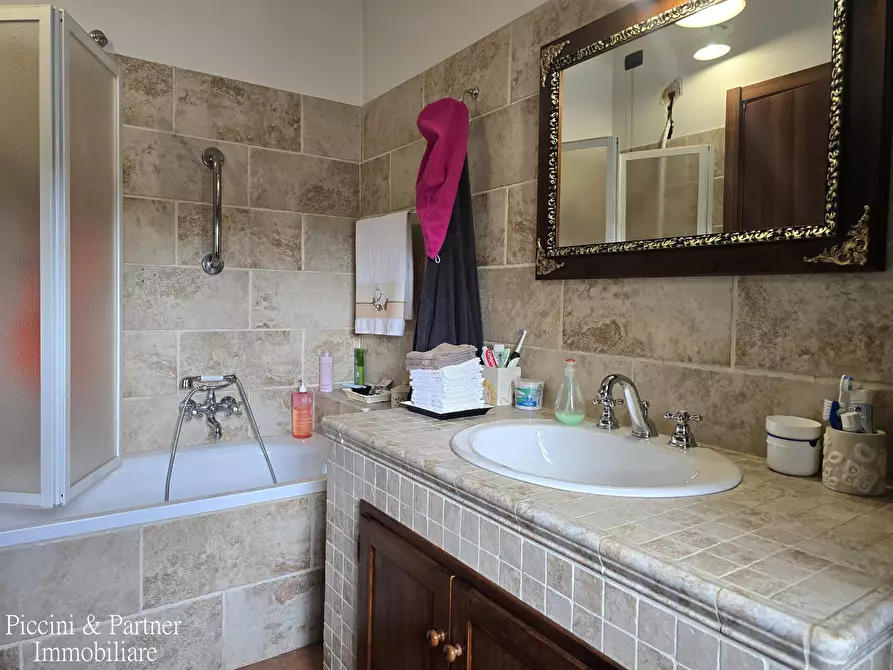 Immagine 60 di Villa in vendita  in Strada Tiberina Nord 395 a Perugia