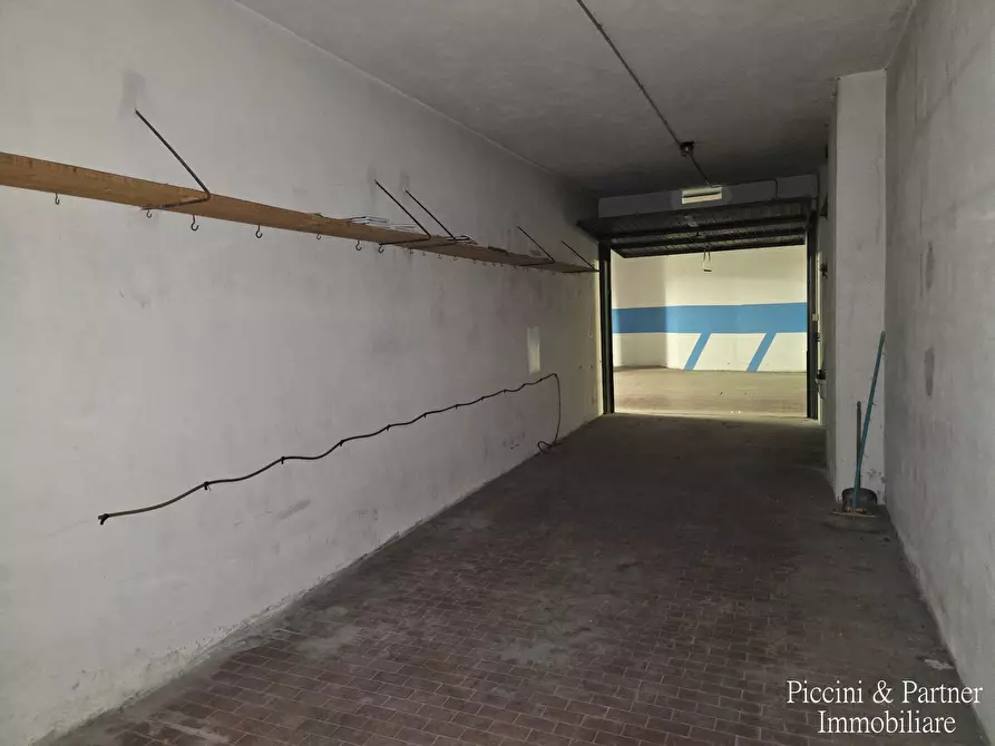 Immagine 5 di Garage in vendita  in Via Campo di Marte 8 a Perugia