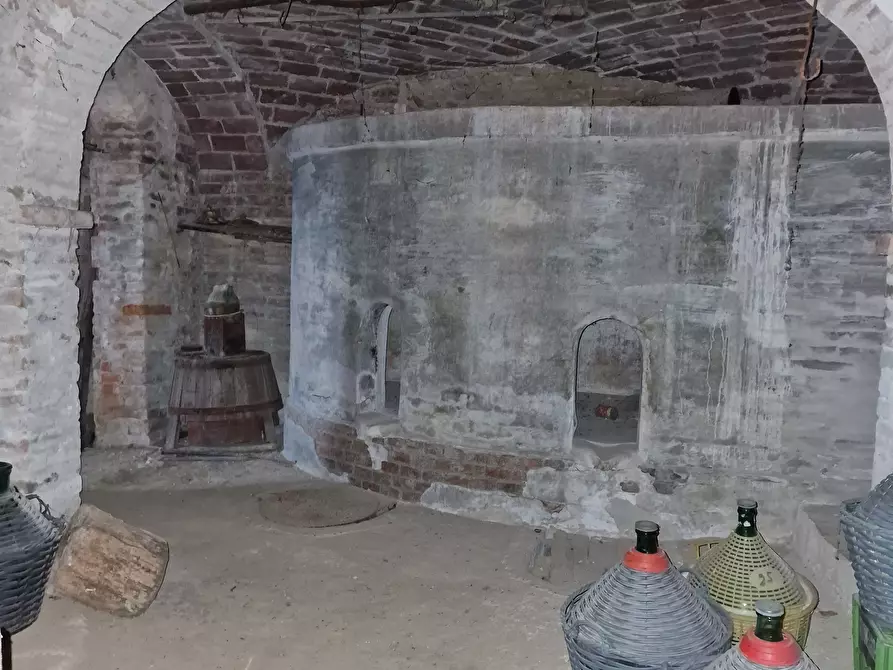 Immagine 54 di Rustico / casale in vendita  in Località Guidonami a Castiglione Del Lago