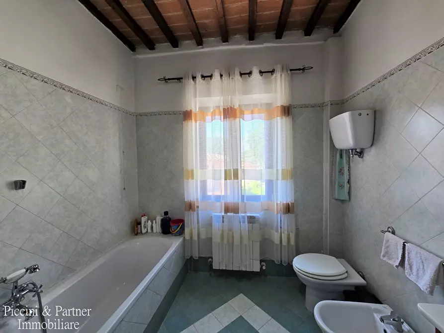 Immagine 62 di Terratetto in vendita  in Via Napoli a Castiglione Del Lago