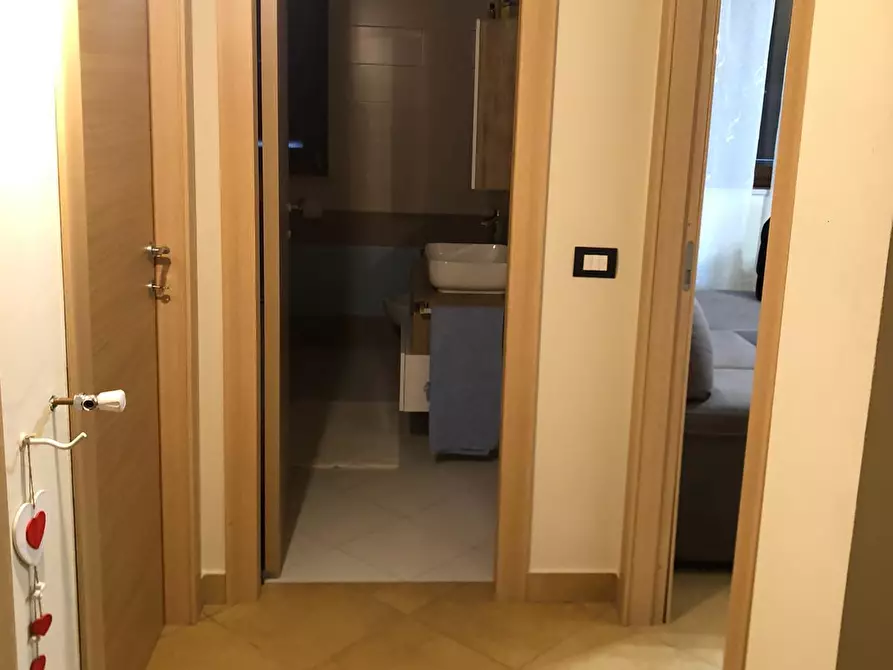 Immagine 16 di Quadrilocale in vendita  in Via Friuli a Castiglione Del Lago