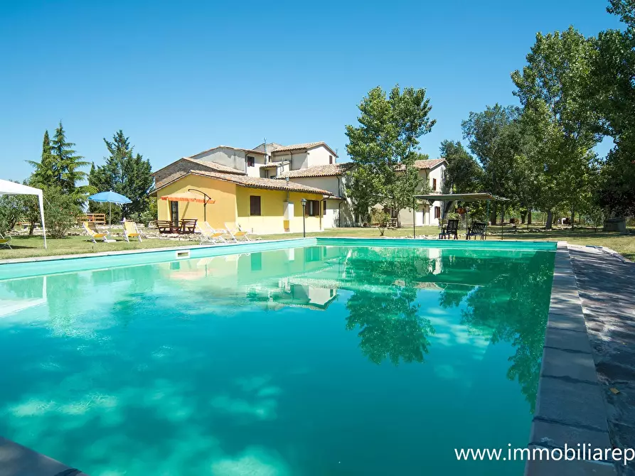 Immagine 28 di Casa vacanze in vendita  a Bevagna