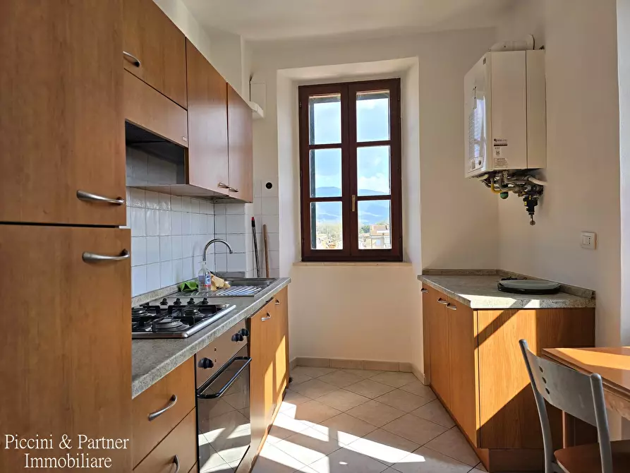 Immagine 12 di Quadrilocale in vendita  in Via Bastiola 95 a Bastia Umbra