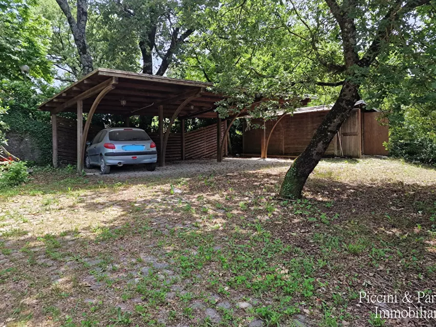 Immagine 82 di Baita in vendita  in Via dei Cespugli 10 a Passignano Sul Trasimeno