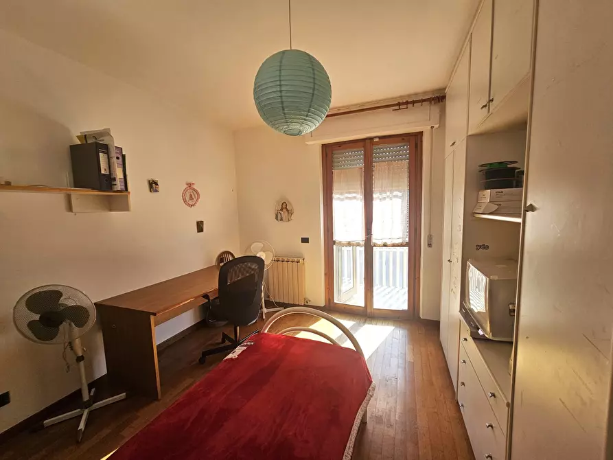 Immagine 25 di Pentalocale in vendita  in Via Ardigò a Perugia