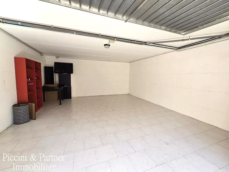 Immagine 43 di Porzione di casa in vendita  in Via del Fossatone a Magione
