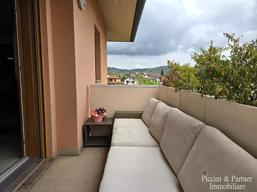 Immagine 19 di Pentalocale in vendita  in Via Roberto Arcaleni a Città Di Castello