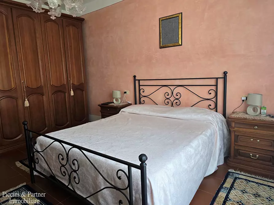 Immagine 27 di Pentalocale in vendita  in Via Italia a Torrita Di Siena