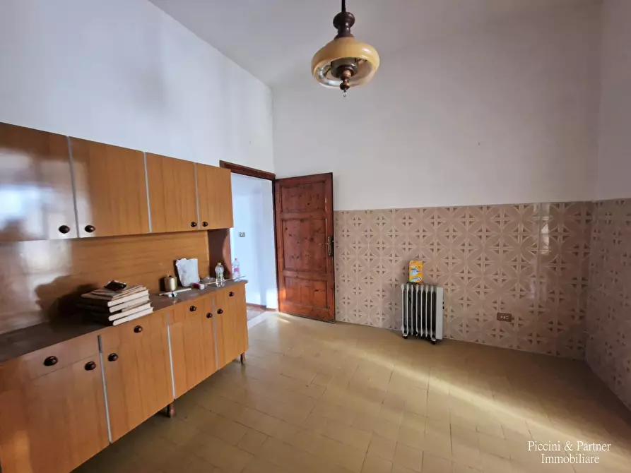 Immagine 6 di Pentalocale in vendita  in Via dei Partigiani 57 a Castiglione Del Lago