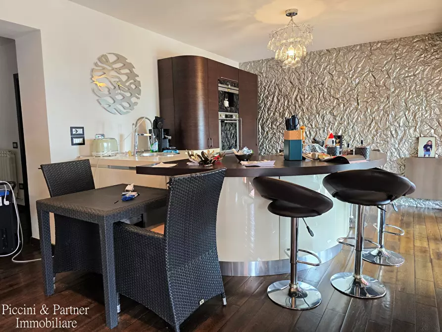 Immagine 17 di Villa in vendita  in Via Marzabotto 11 a Magione