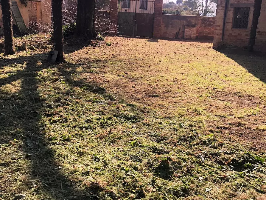 Immagine 36 di Rustico / casale in vendita  in Via della Rinascita 11 a Castiglione Del Lago