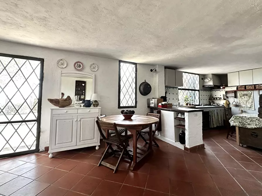 Immagine 12 di Rustico / casale in vendita  in Via Madonna Della Neve a Diano Castello