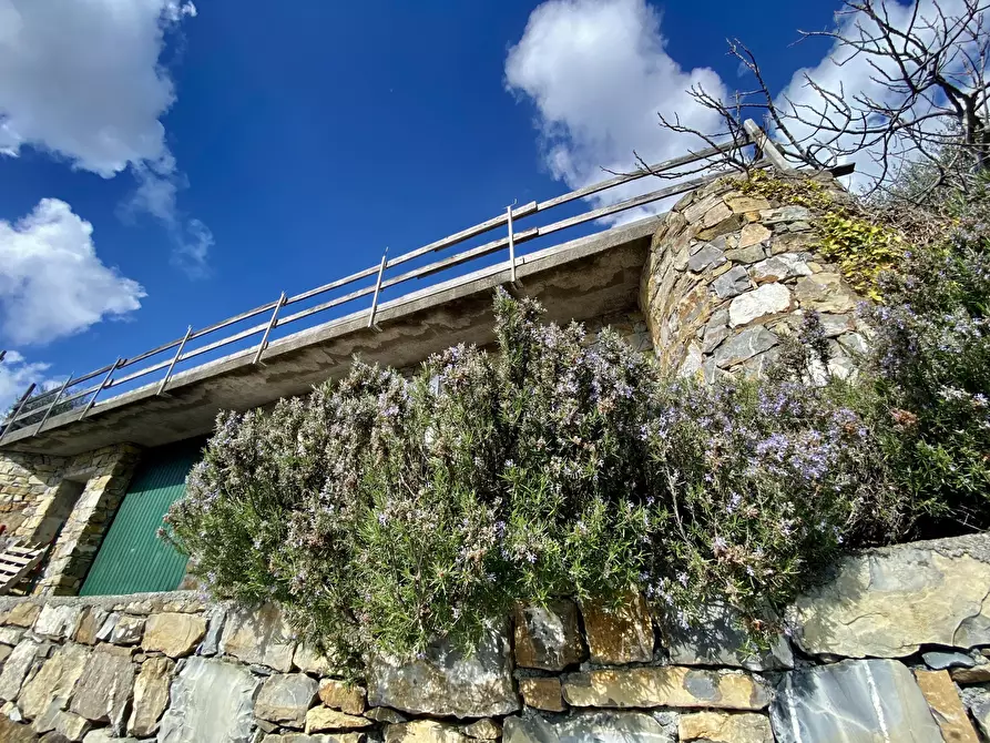 Immagine 3 di Villa in vendita  in Via F. Cascione 31 a Villa Faraldi