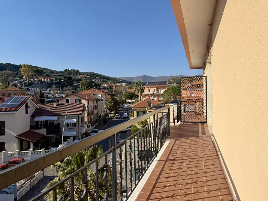 Immagine 8 di Bilocale in vendita  in Via Alessandro Manzoni a San Bartolomeo Al Mare