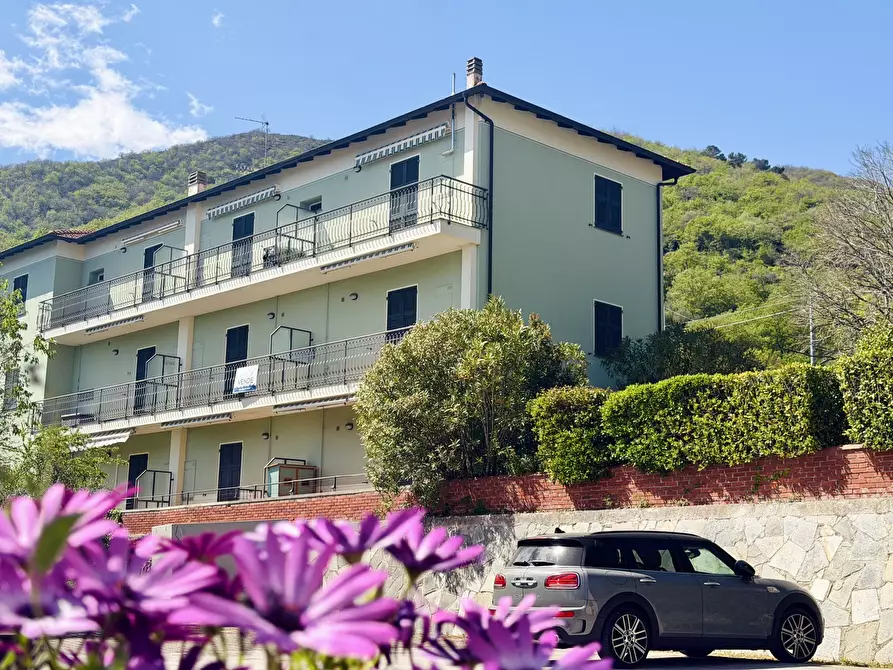 Immagine 25 di Bilocale in vendita  in Via San Bernardo a Diano Arentino