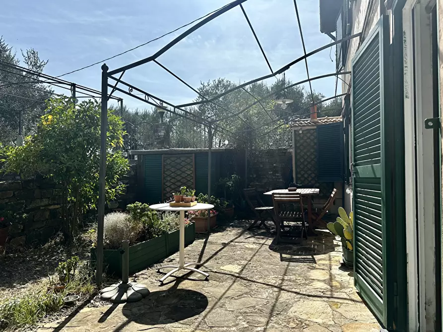 Immagine 6 di Rustico / casale in vendita  in Via Madonna Della Neve a Diano Castello