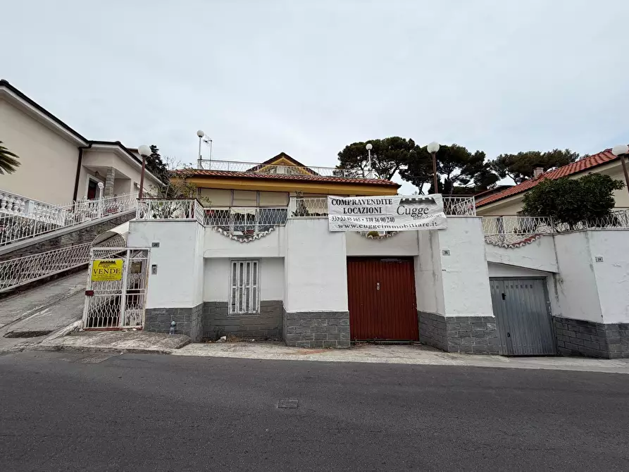 Immagine 4 di Casa bifamiliare in vendita  in Via G. D'Annunzio 28 a San Remo