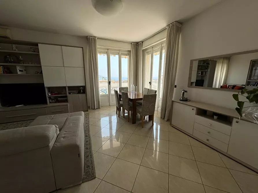 Immagine 11 di Pentalocale in vendita  in Strada San Martino a San Remo