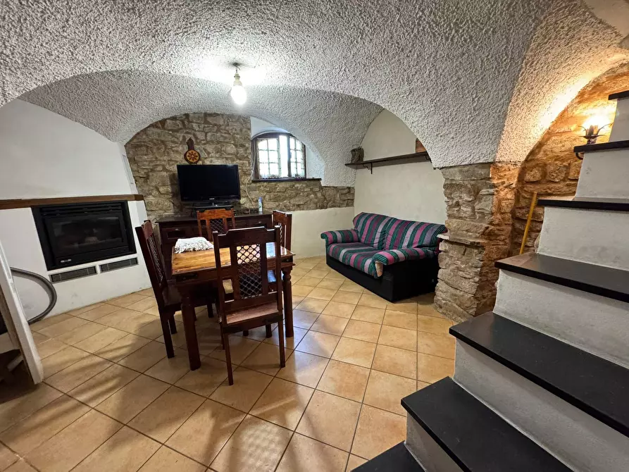 Immagine 14 di Bilocale in vendita  in Via Armando Diaz 2 a Imperia