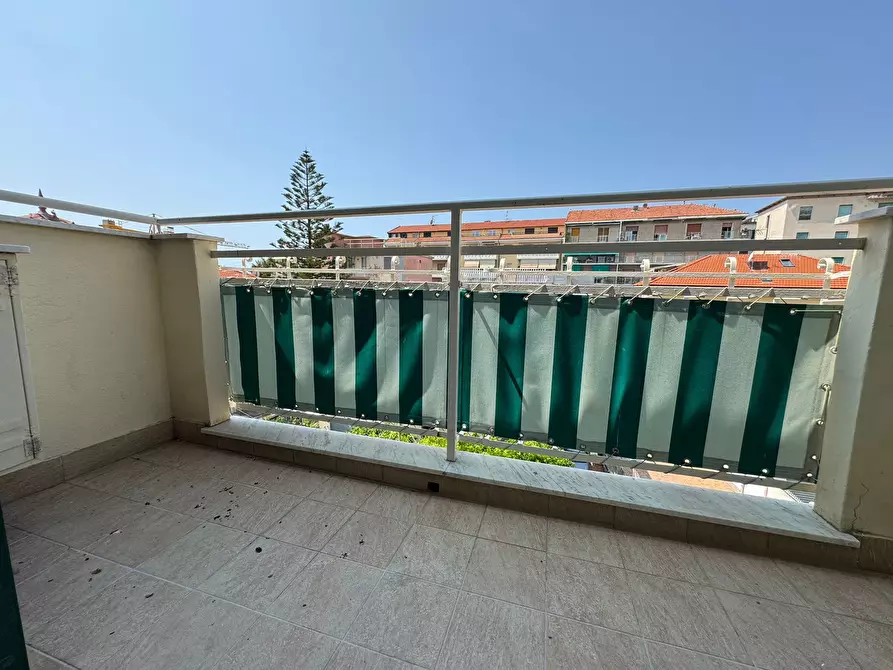 Immagine 4 di Bilocale in vendita  in Via G. Ansaldi 43 a San Remo