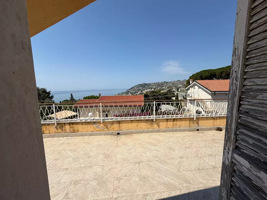 Immagine 14 di Casa bifamiliare in vendita  in Via G. D'Annunzio 28 a San Remo