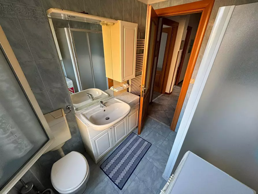 Immagine 14 di Trilocale in vendita  in Corso degli Inglesi 590 a San Remo