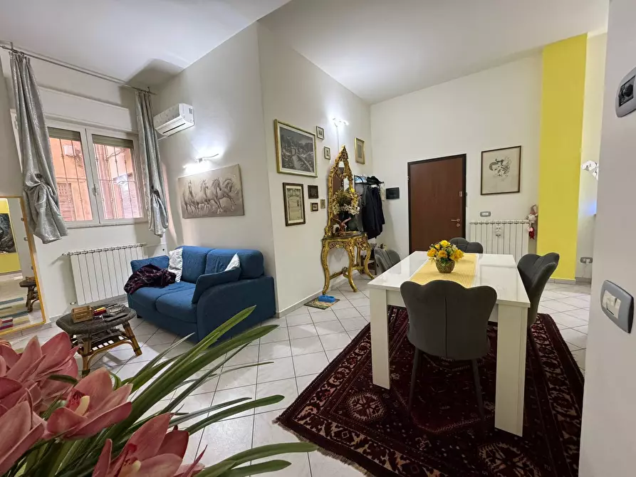 Immagine 1 di Trilocale in vendita  in Via Zeffiro Massa 91 a San Remo