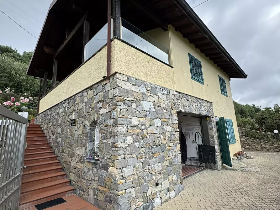 Immagine 43 di Casa bifamiliare in vendita  in Via Gramegna 7 a Castellaro