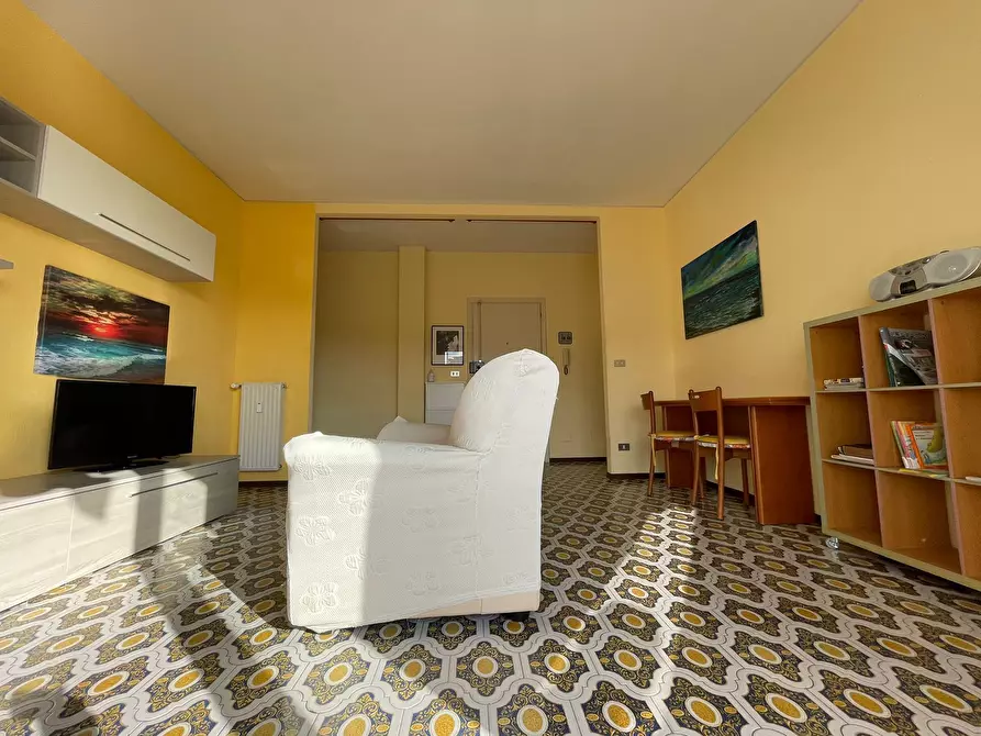 Immagine 5 di Trilocale in vendita  in Via Lamarmora a San Remo