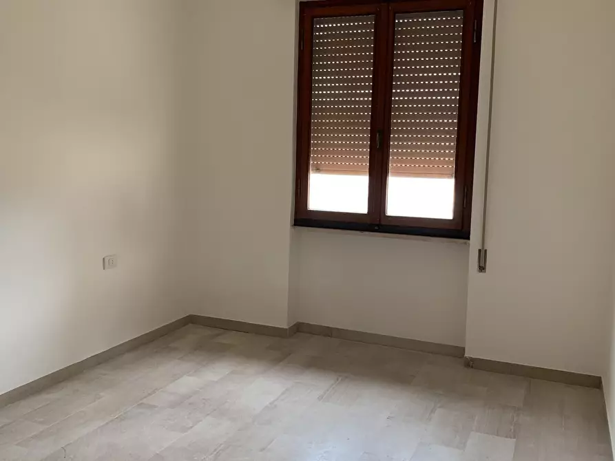 Immagine 10 di Appartamento in affitto  a Viareggio