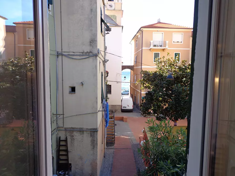 Immagine 9 di Quadrilocale in affitto  in Via Ferdinando Magellano 5 a Santo Stefano Al Mare