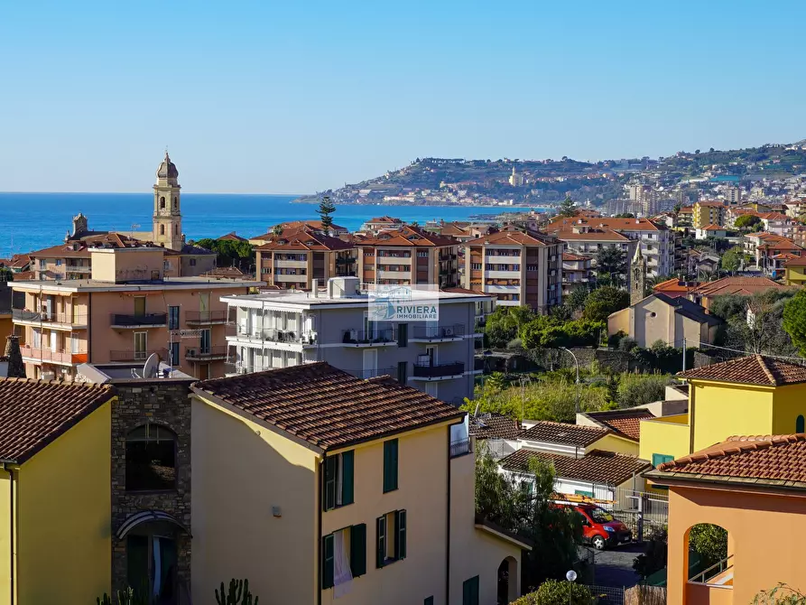 Immagine 29 di Bilocale in vendita  in Via Aurelia Ponente 102 Bis a Santo Stefano Al Mare