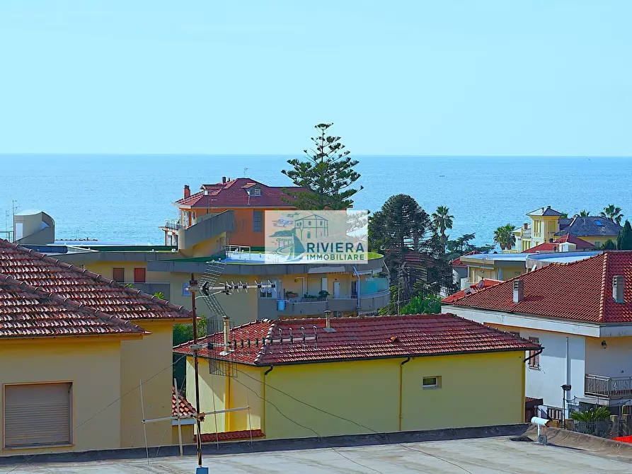 Immagine 6 di Quadrilocale in vendita  in via doneghi a Santo Stefano Al Mare