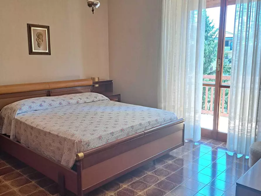 Immagine 14 di Pentalocale in vendita  in Via Martiri VI Ott. 73A a Lanciano