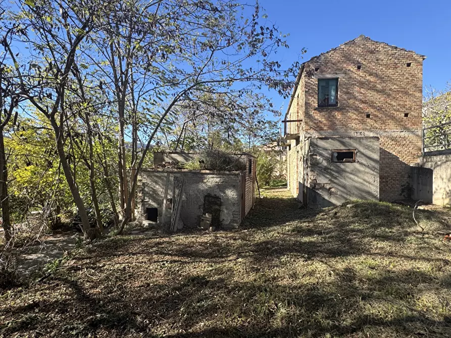 Immagine 31 di Rustico / casale in vendita  a Atessa